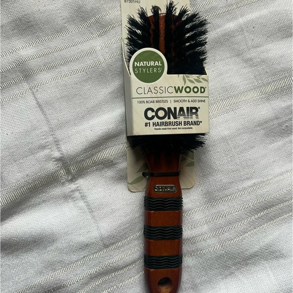 🤍New Conair-Classic Wood-Bristle Brush🤍 - Picture 2 of 2